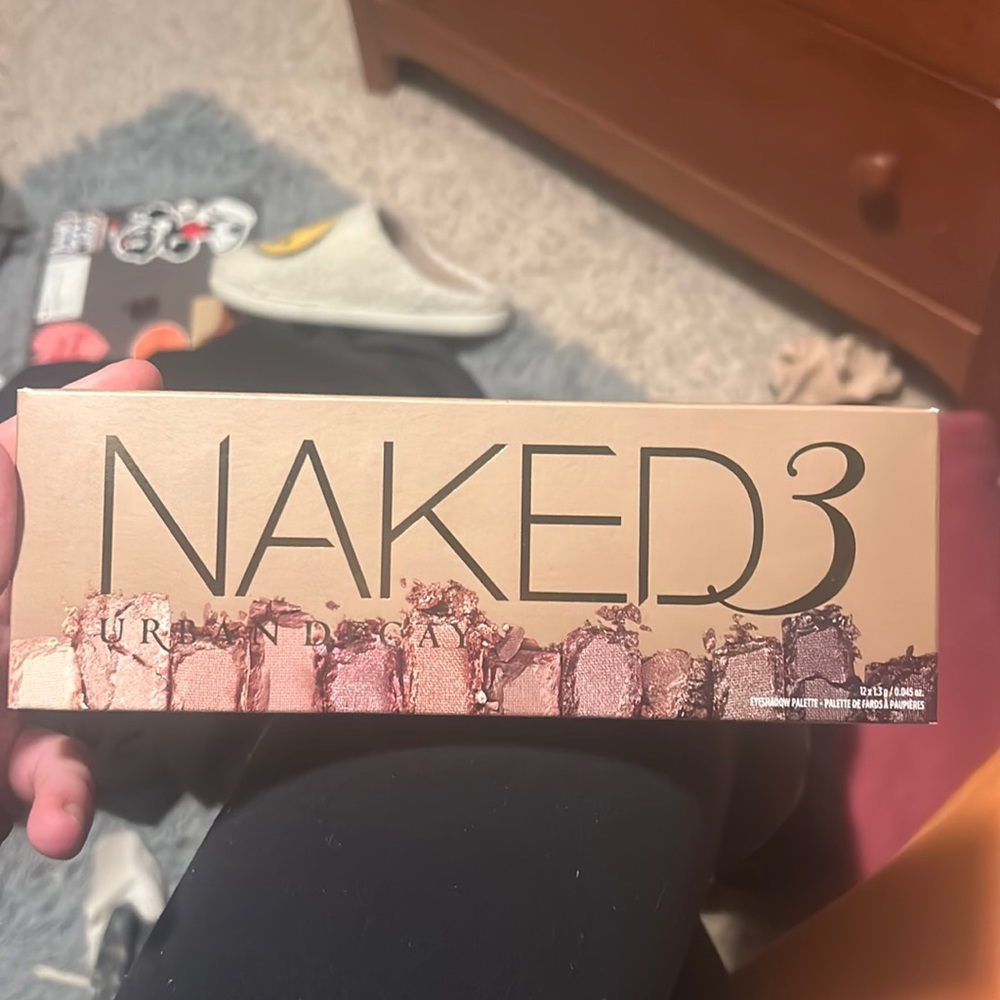 BRAND NEW urban decay naked 3 palette